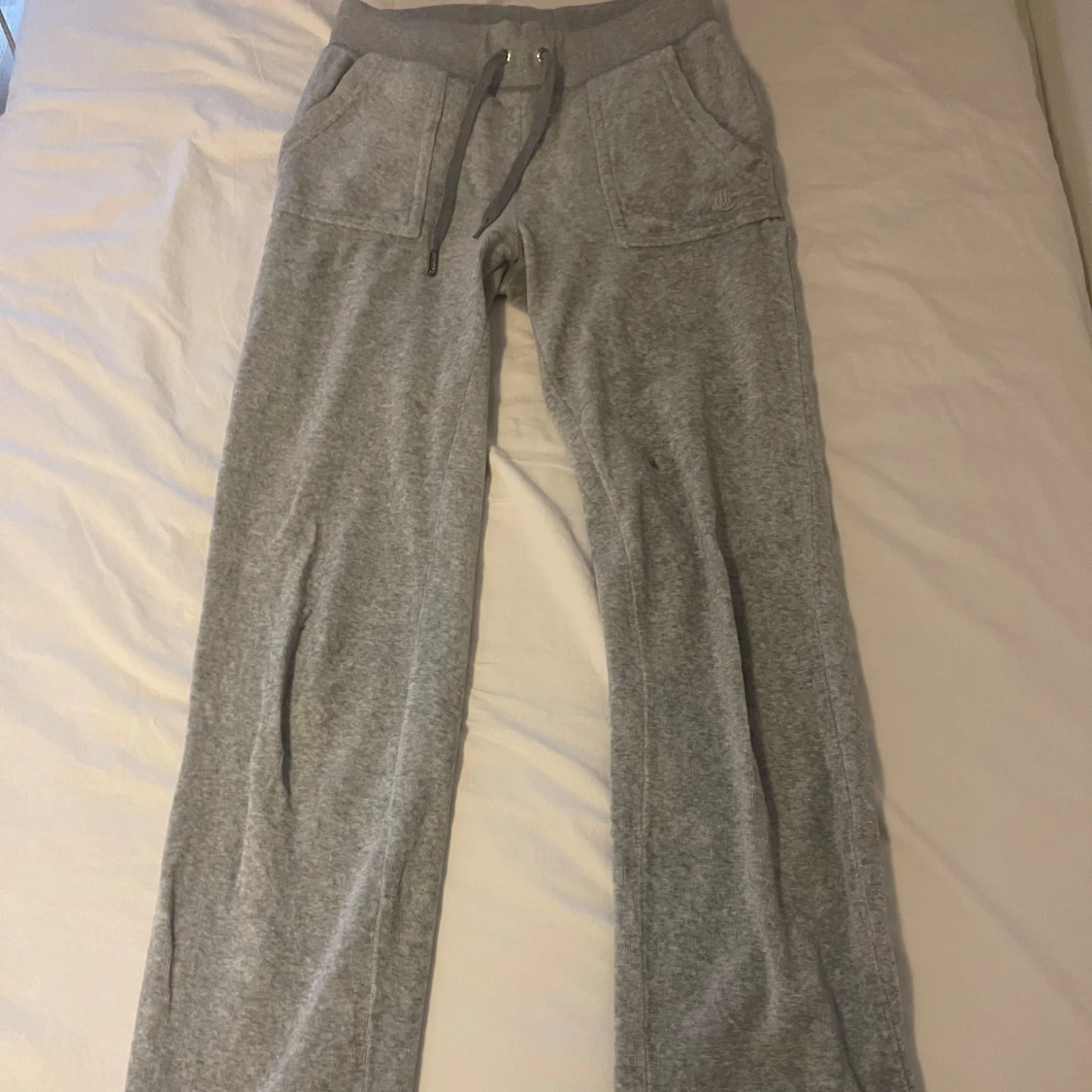 Grå mjukisbyxor Juicy Couture XS - 2