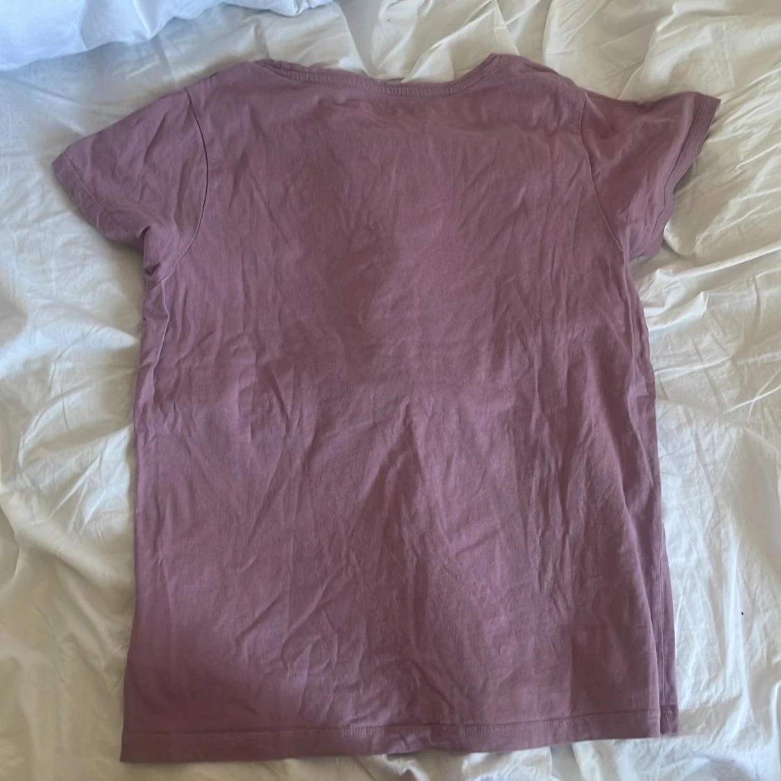 Ljuslila t-shirt från Reaction M - 1