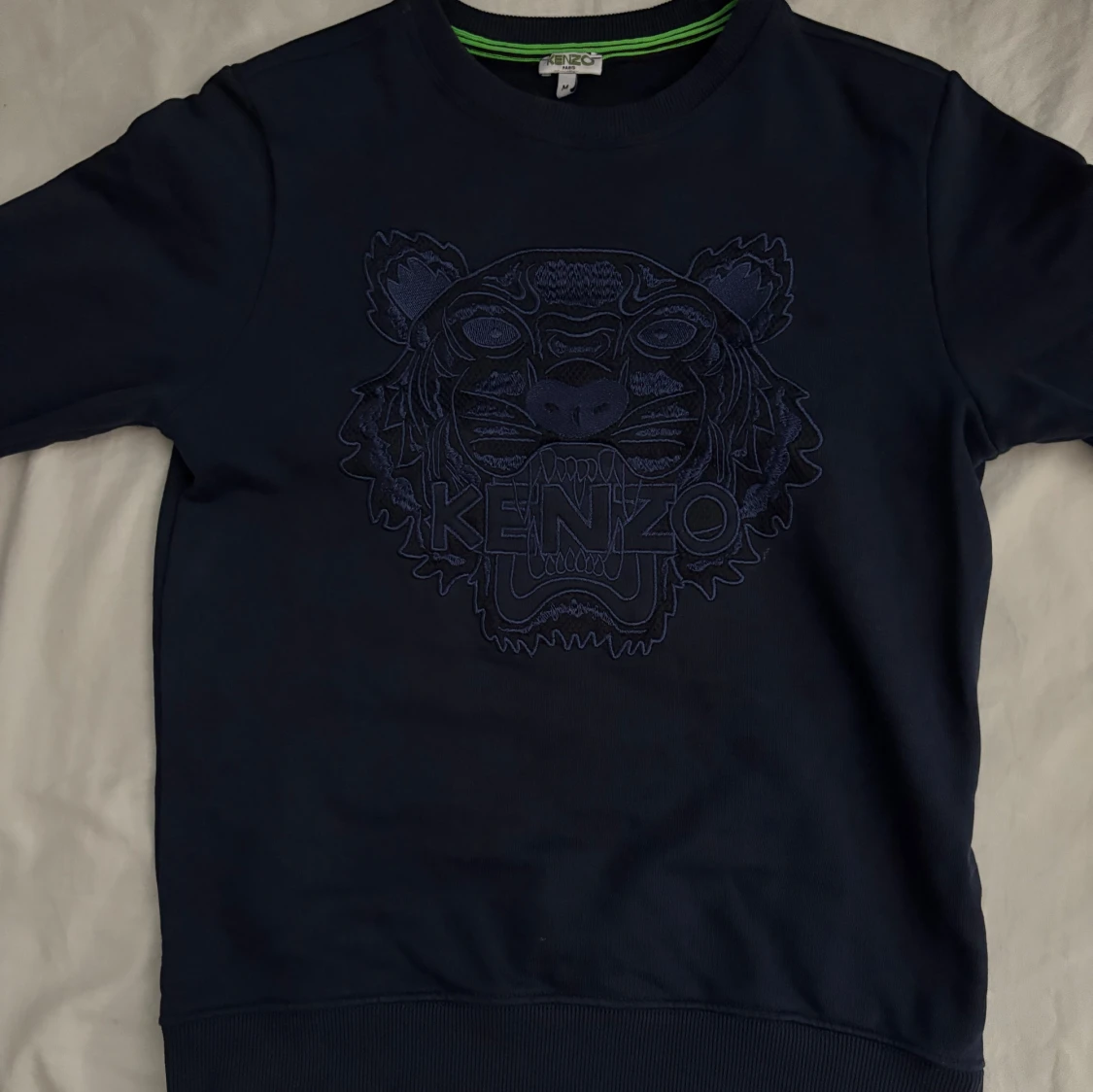 Mörkblå Kenzo sweatshirt med tiger !ÄKTA!