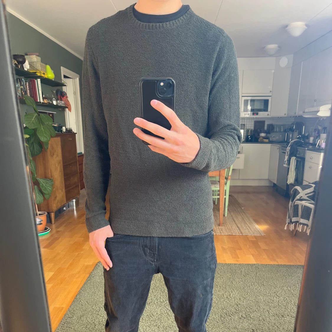 Mörkgrå stickad tröja Massimo Dutti