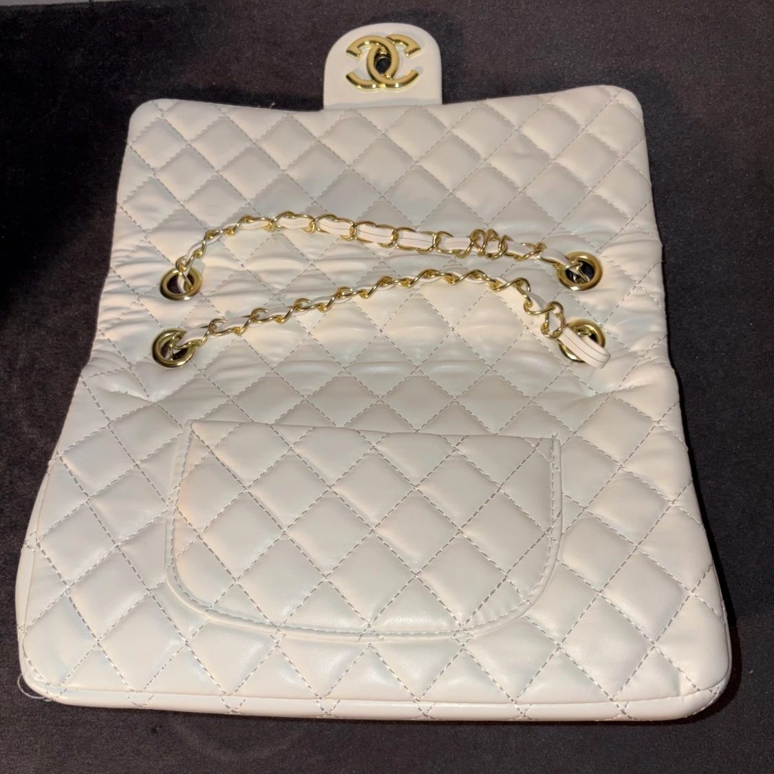 Vit quiltad Chanel handväska i skinn - 3