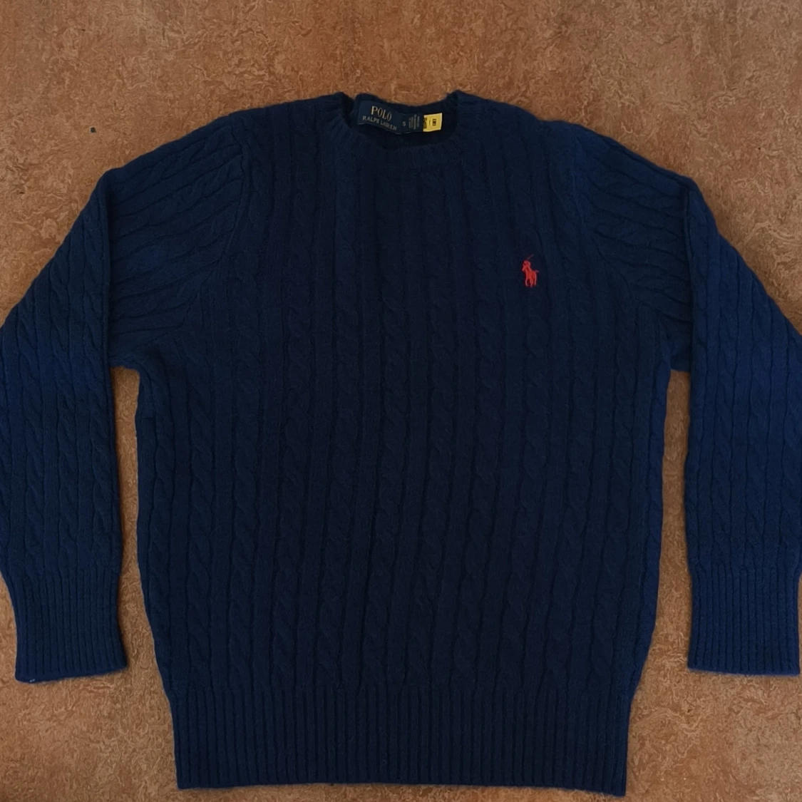 Marinblå stickad tröja från Polo Ralph Lauren