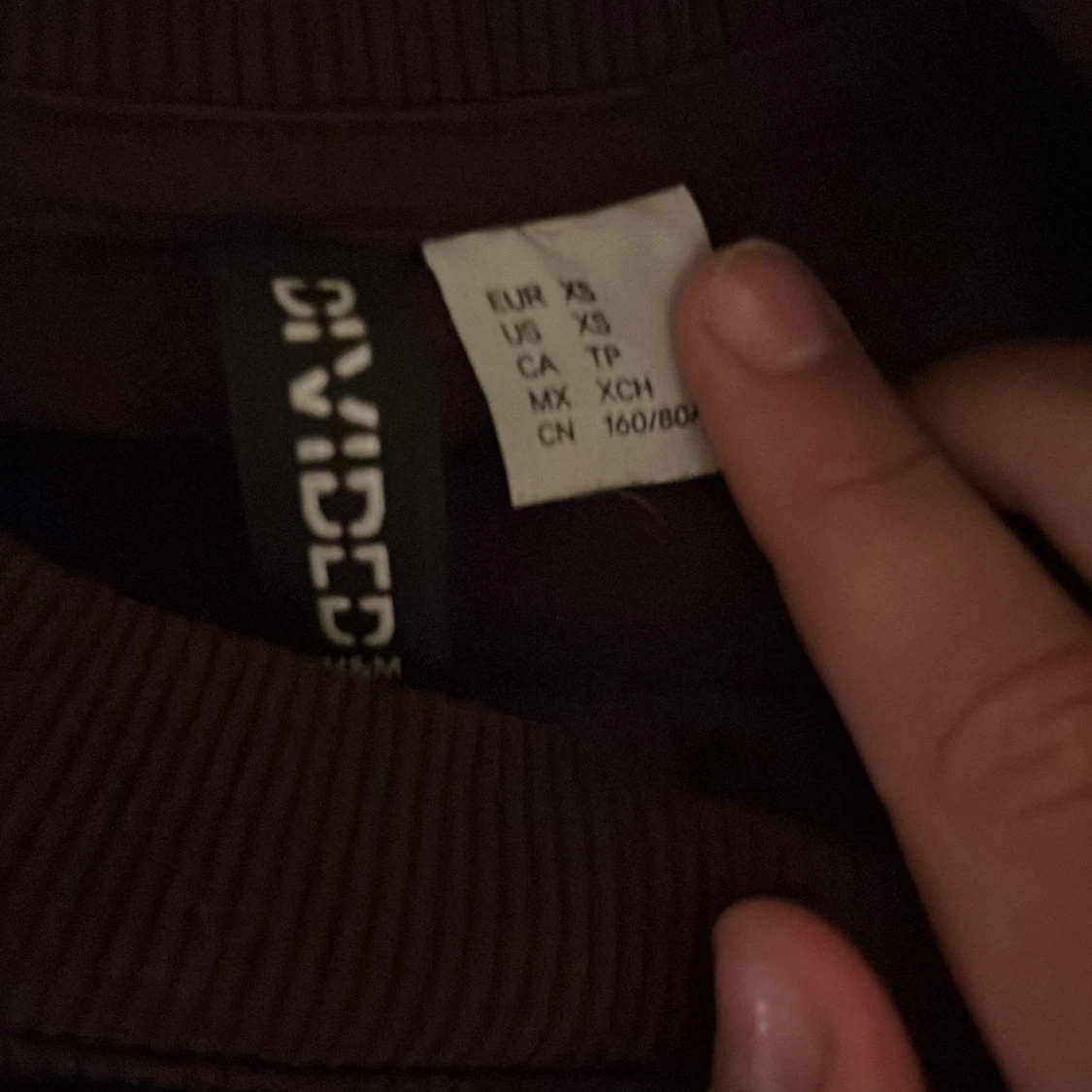 Brun sweatshirt från Divided XS - 2