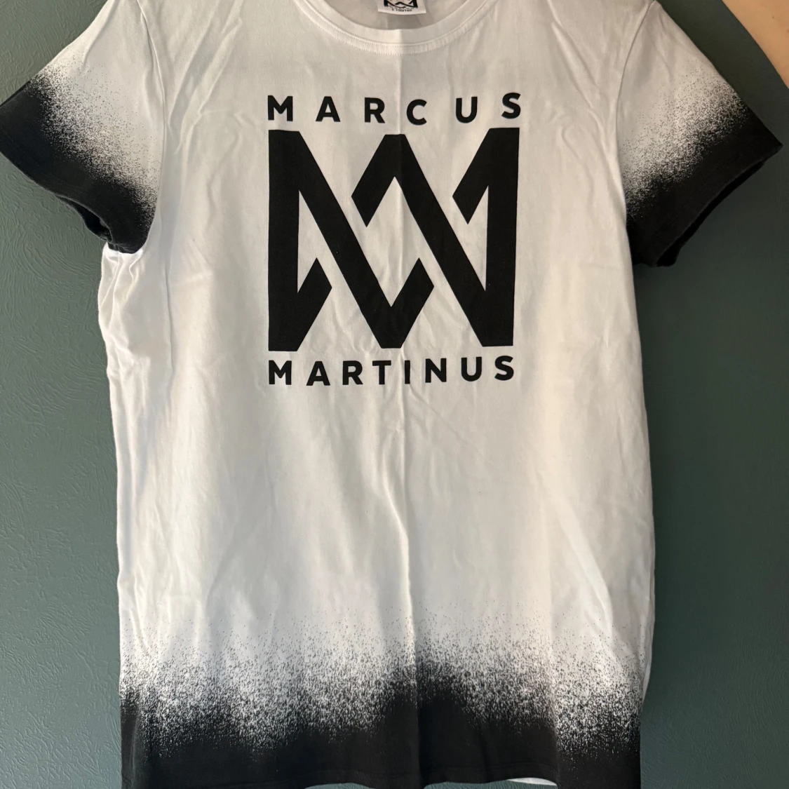 Marcus & Martinus vit t-shirt S