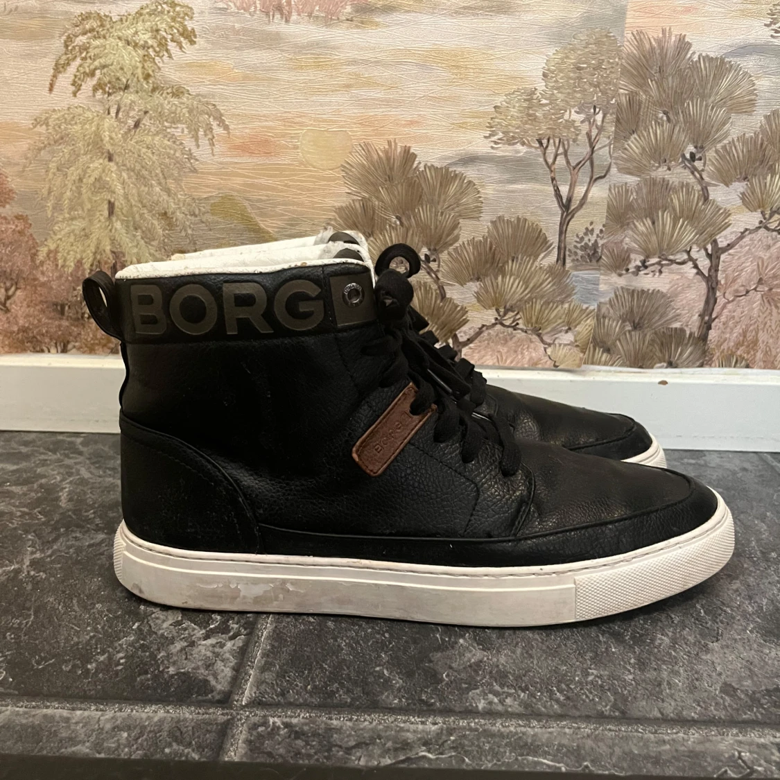 Svarta höga sneakers från Björn Borg