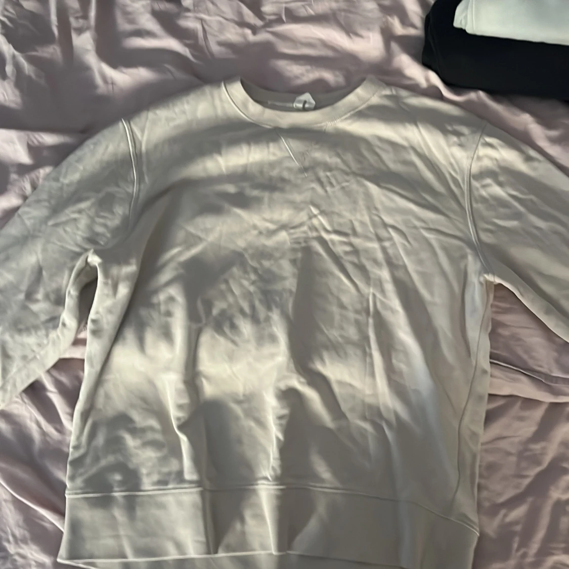 Beige sweatshirt från ARKET, storlek L