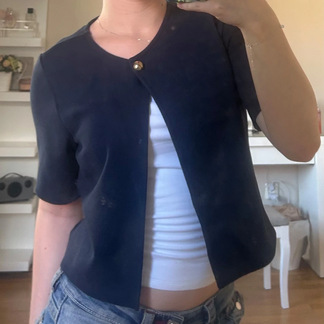 Trekvartsärm one button topp - 2