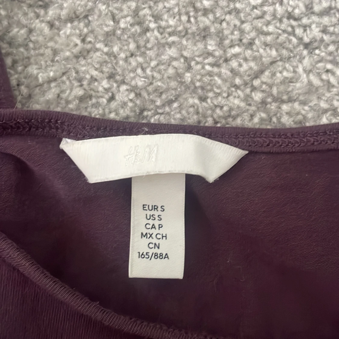 Mörklila långärmad topp från H&M - 2