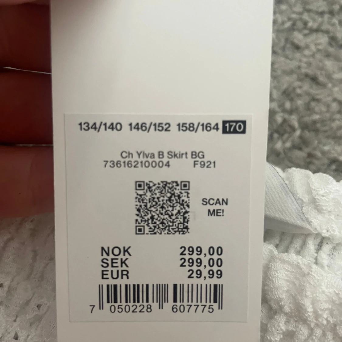 Vit volangkjol från Cubus - 3