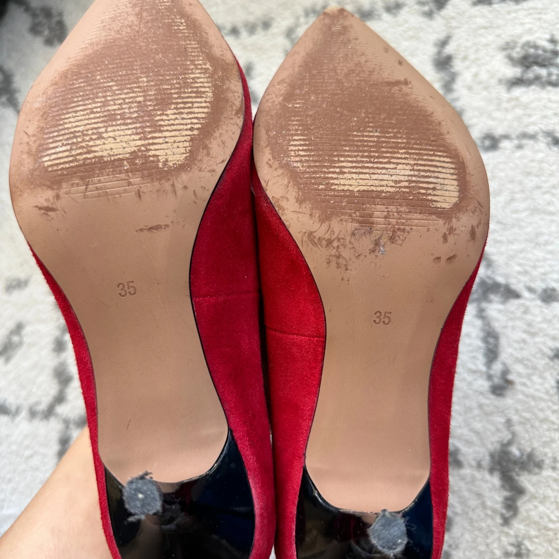 Röda mockapumps från H&M, storlek 35 - 1