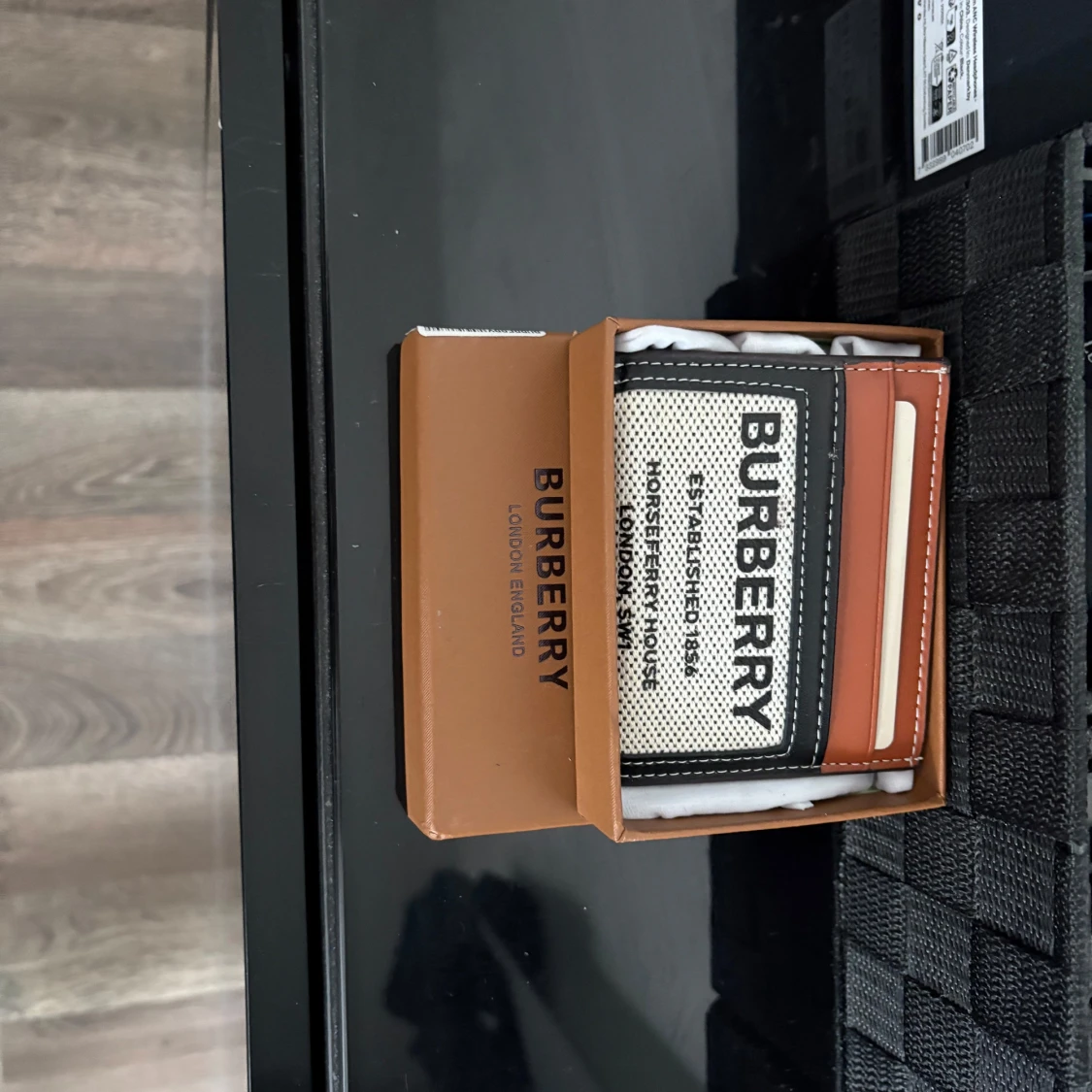 Burberry plånbok med logotyp