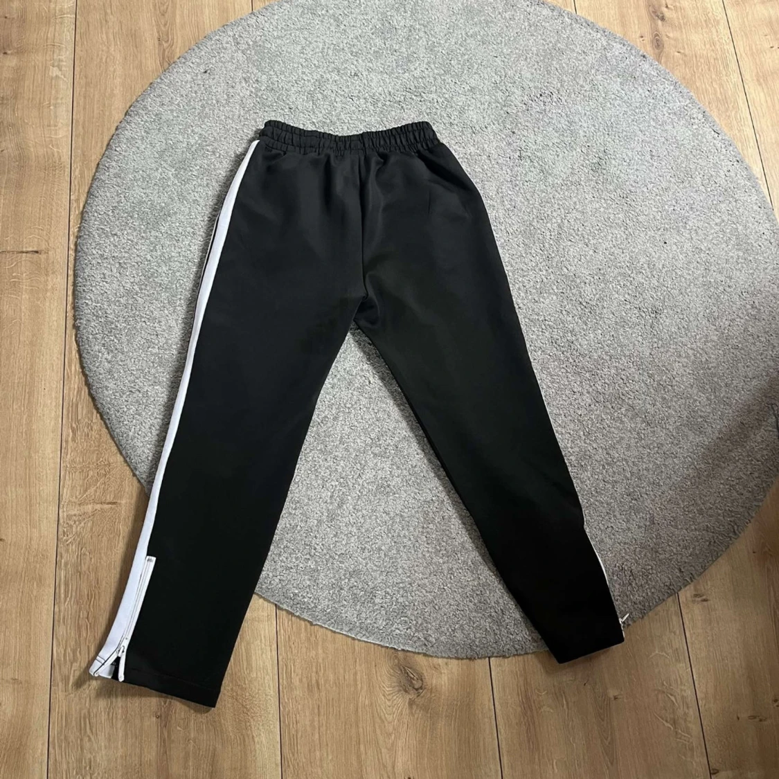 Svarta byxor från Palm Angels - 1