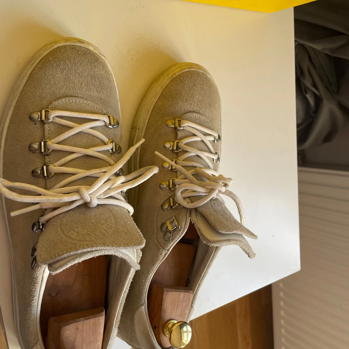 Griåa sneakers från Diemme - 2