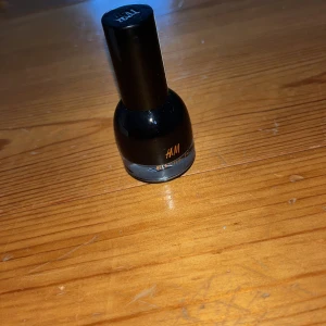 Oanvänt svart nagellack - Pris diskuterbart! 💗
