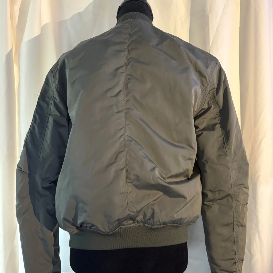 Grön bomberjacka från Hilfiger Denim - 1