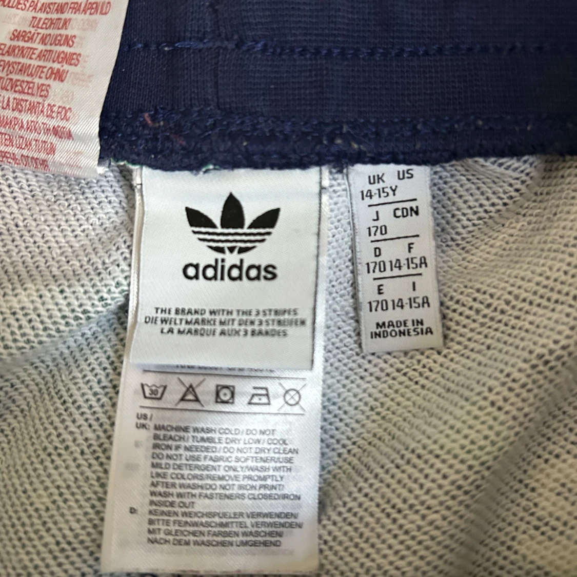 Adidas camouflage shorts S - 2