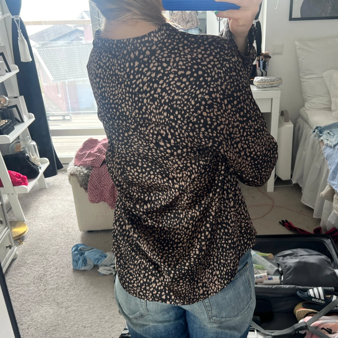 Neo Noir prickig blus - 1