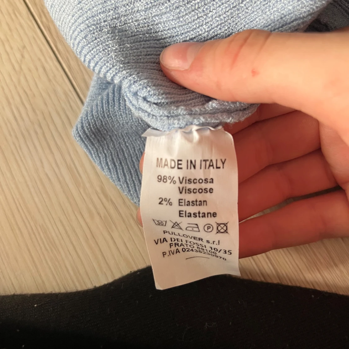 Ljusblå ribbad linnetopp - 2