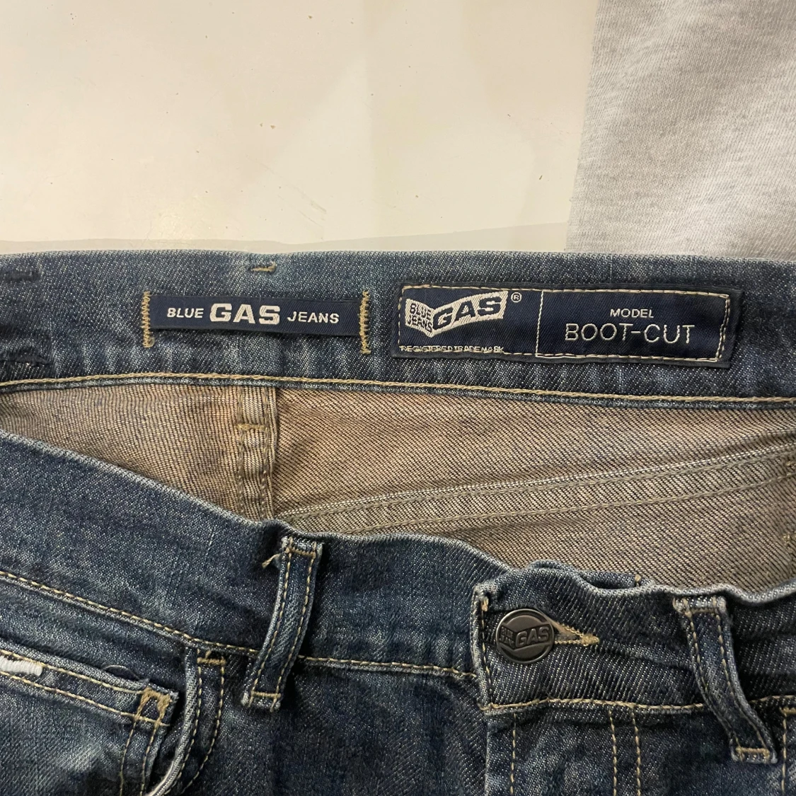 Blå bootcut jeans från GAS - 3