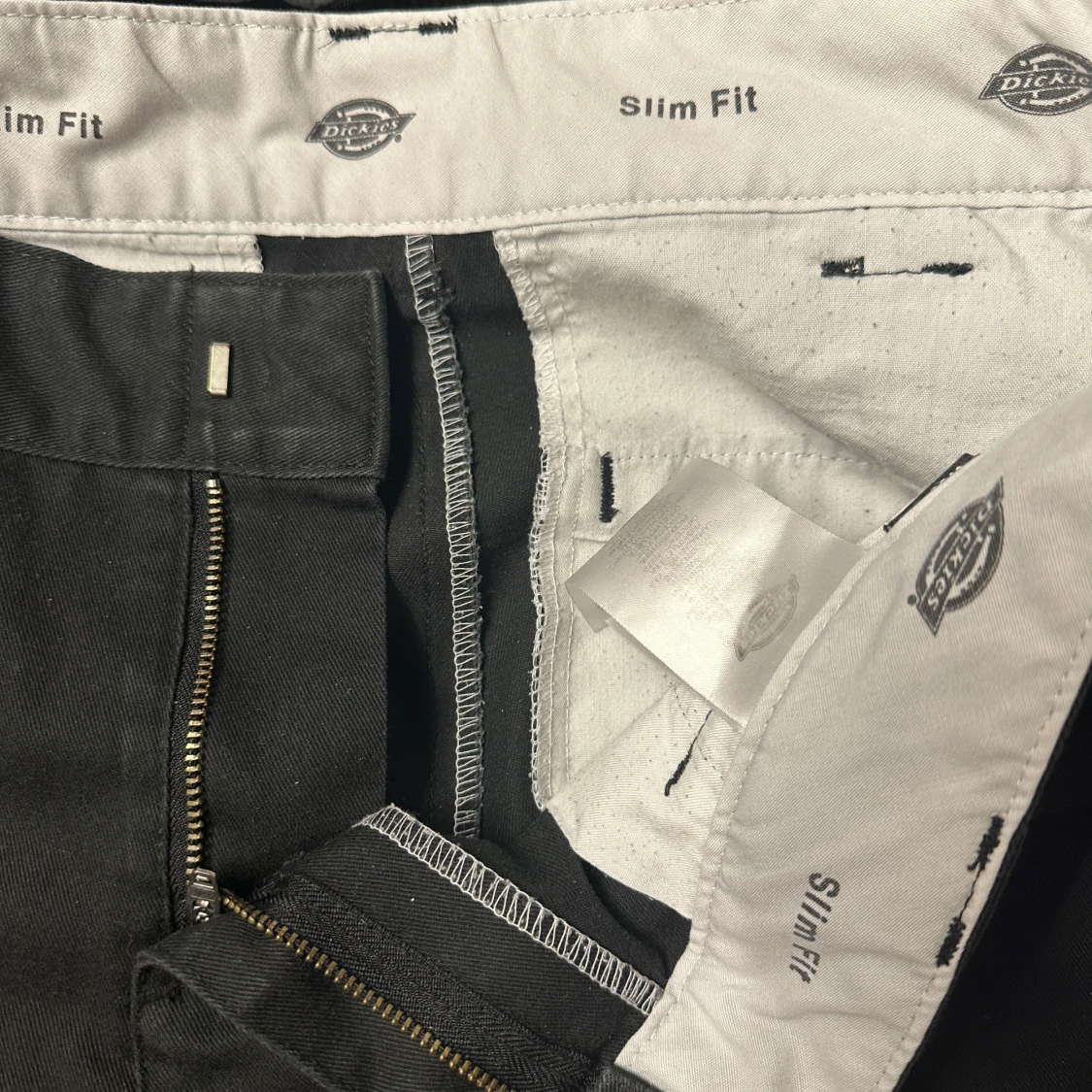 Svarta slim fit byxor från Dickies - 1