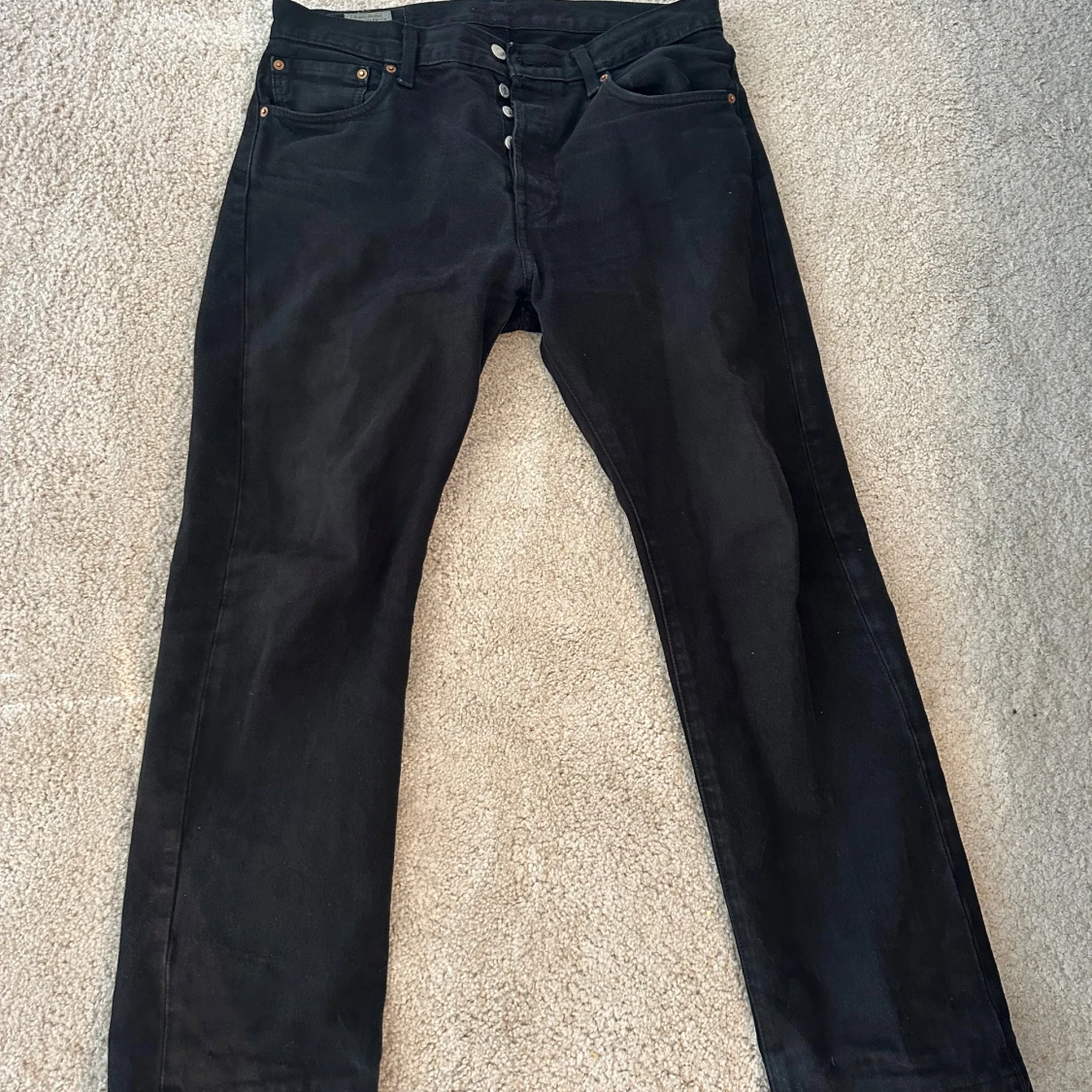 Svarta Levis 501 jeans - 2