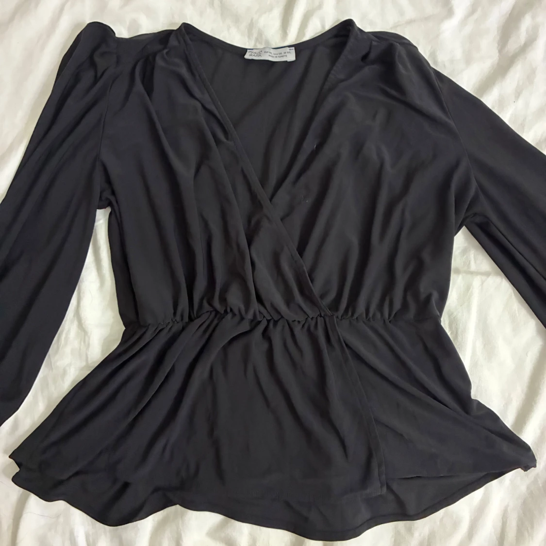Svart omlottblus från Paul Mark