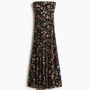 Blommig bandeau långklänning - Helt ny och oanvänd!❣️