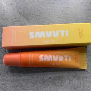 Smuuti skin lip mask peach - Smuuti skin lip mask i peach Helt ny med förpackning och allt säljer för 70kr 