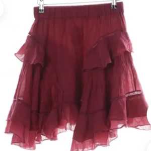 Vinröd volangkjol Stella McCartney  - Supersöt vinröd kortkjol från Stella McCartney 