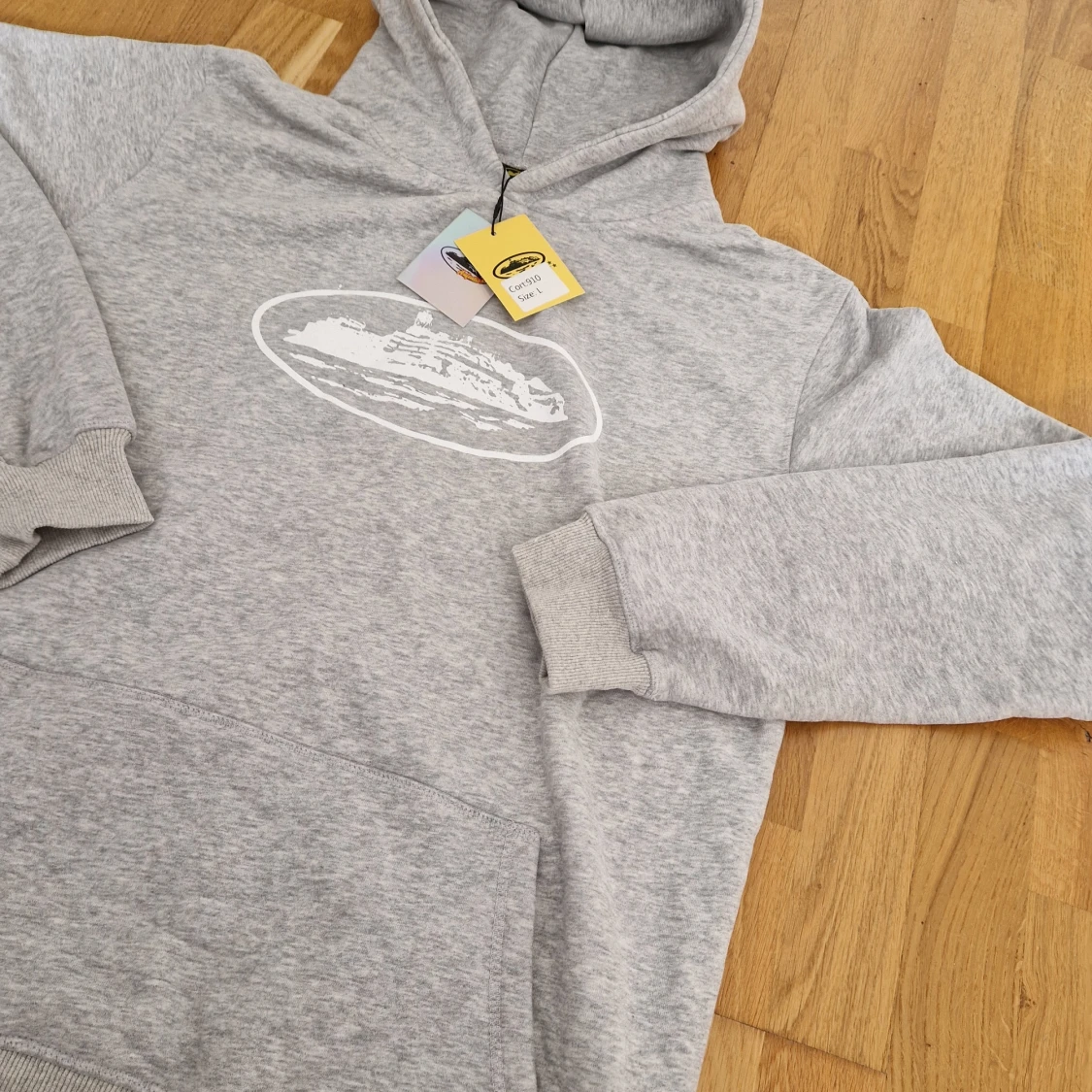 Grå corteiz hoodie - 1