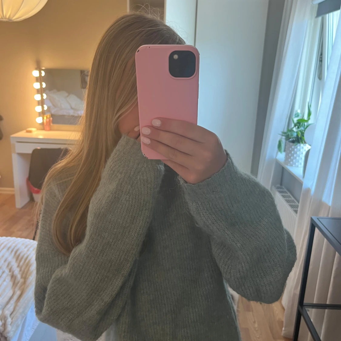 Grön stickad tröja  - 3