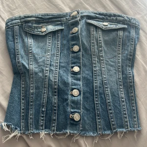 Jeans tubtopp med knappar - Super snygg topp❤️❤️ jag är öppen för prisförslag❤️