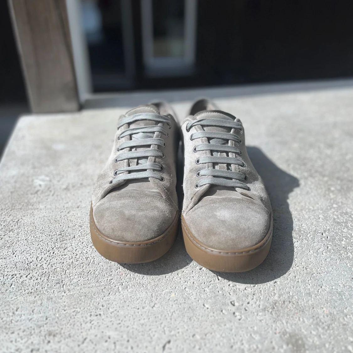 Grå mockasneakers från Lanvin - 1