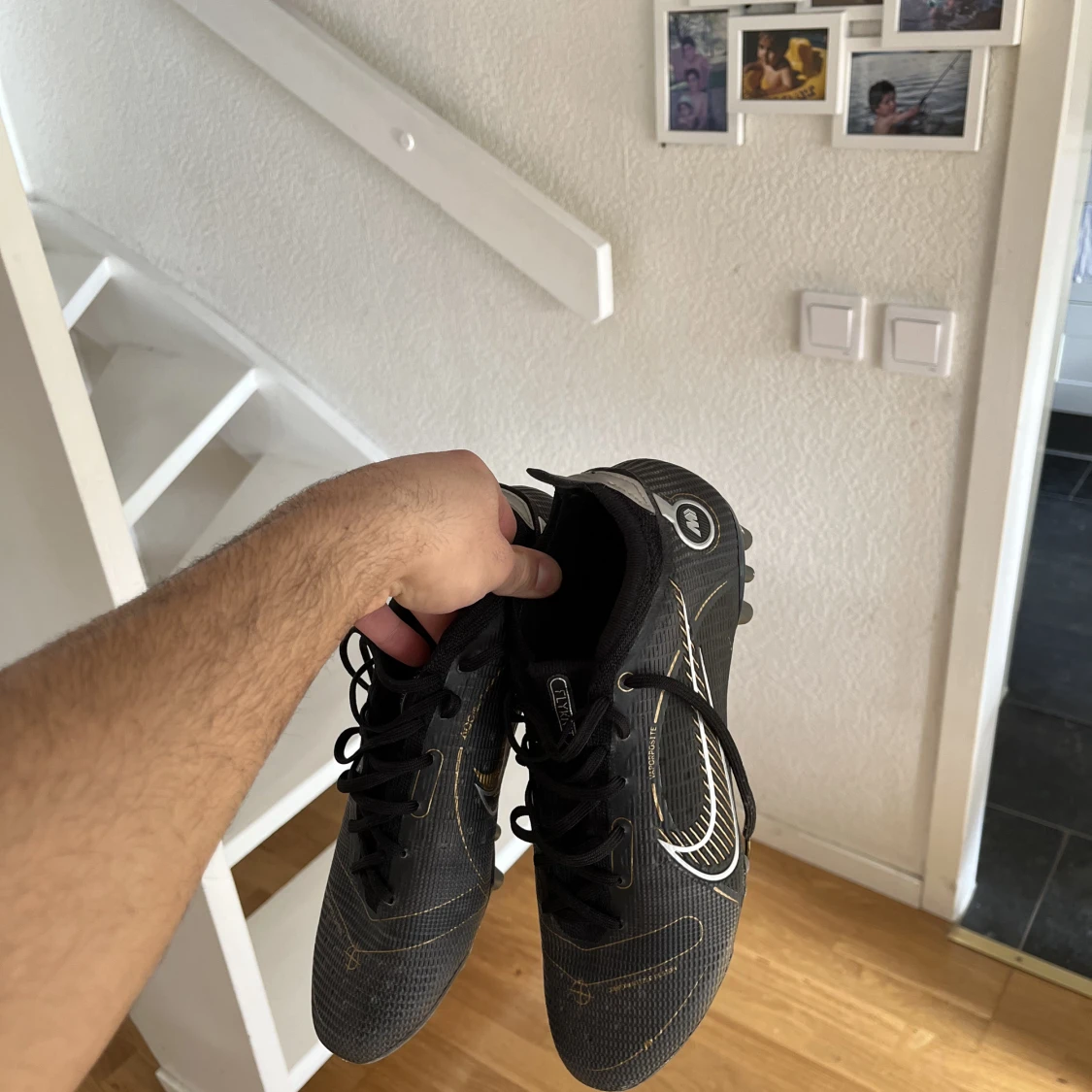 Fotbollsskor st:42 - 2