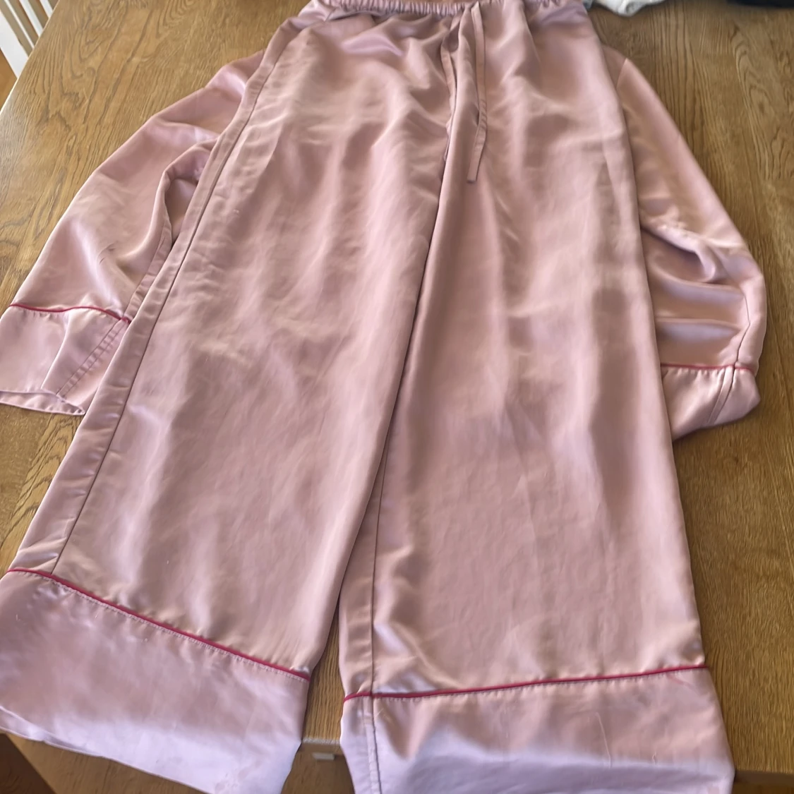Rosa röda pyjamas från hm - 2