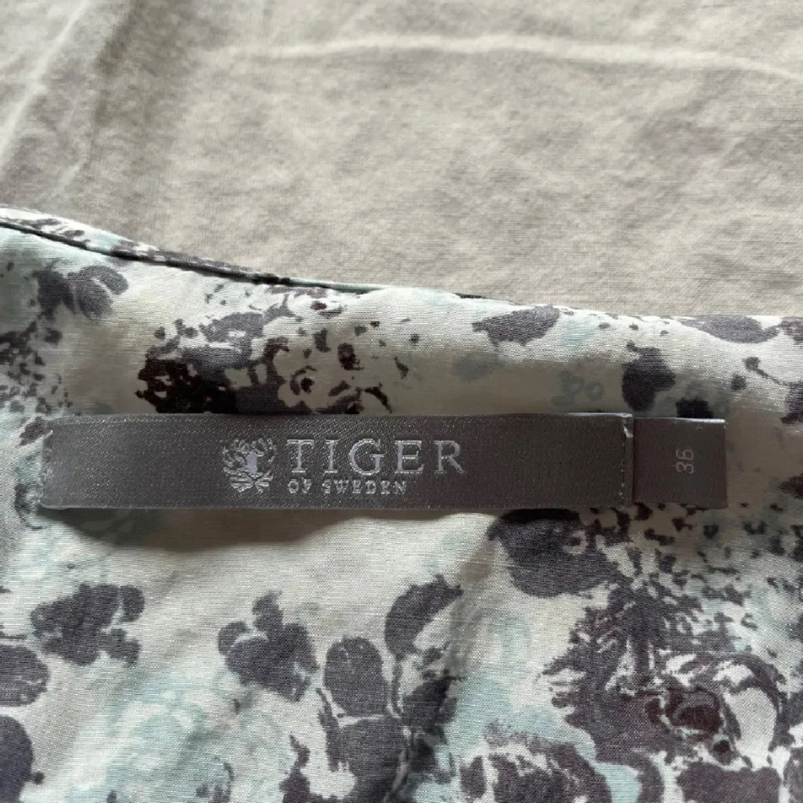 Fin klänning från Tiger❤️ - 1
