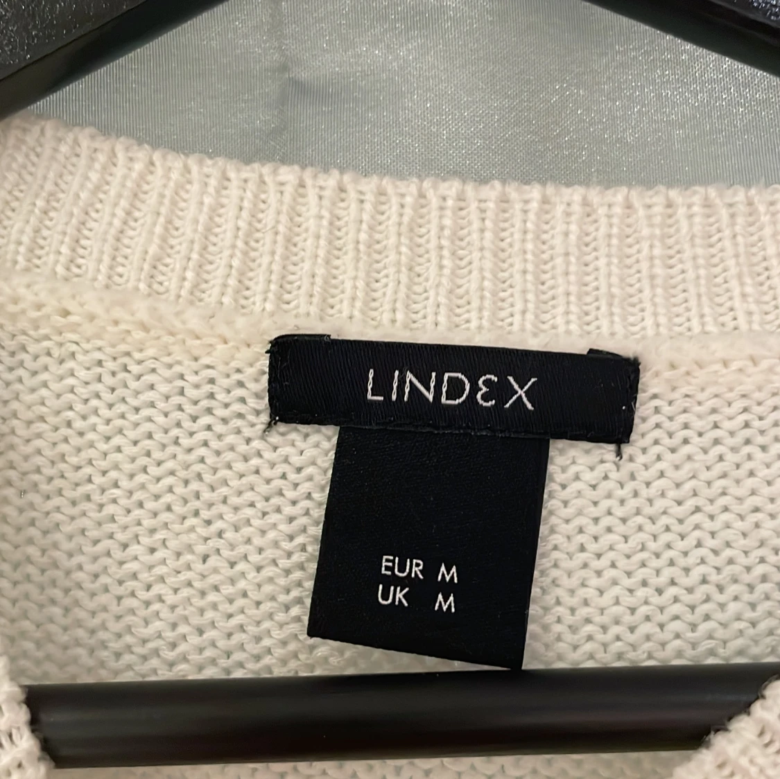 Vit stickad tröja  - 3