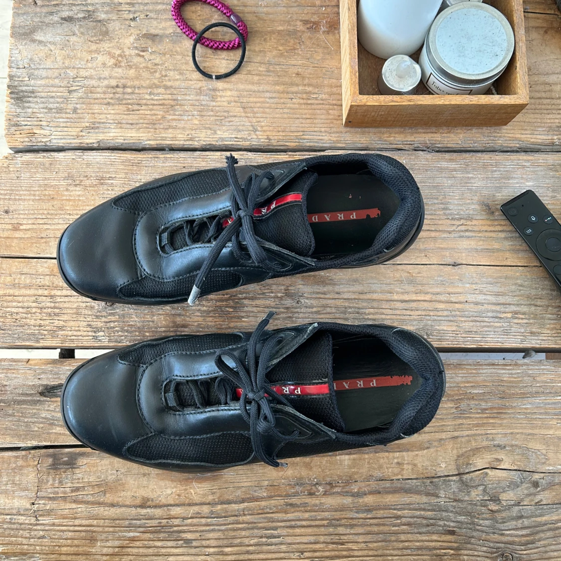 Svarta sneakers från Prada - 2