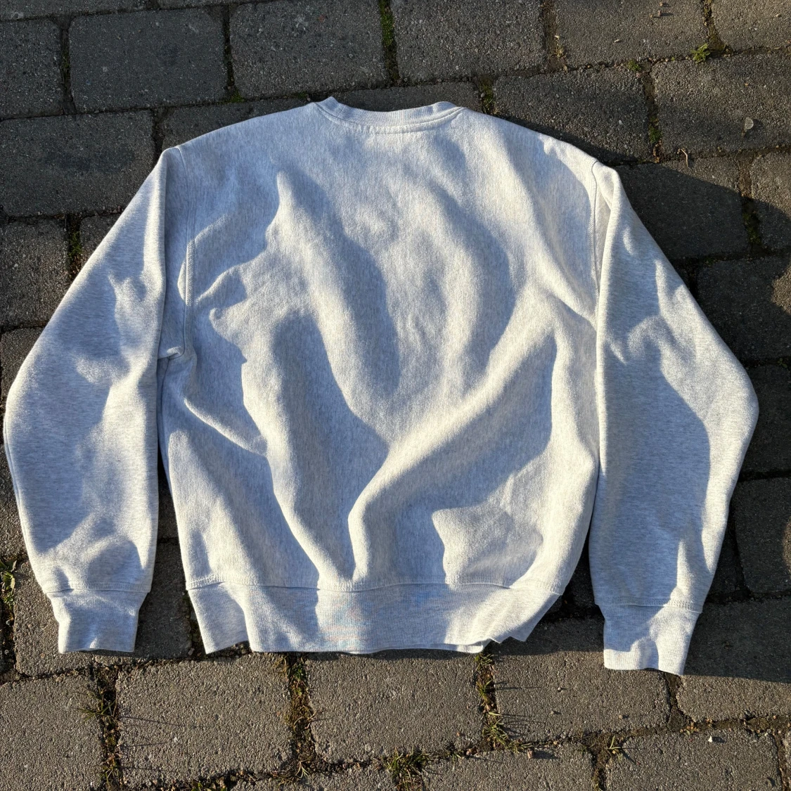 Grå sweatshirt från Stussy - 1