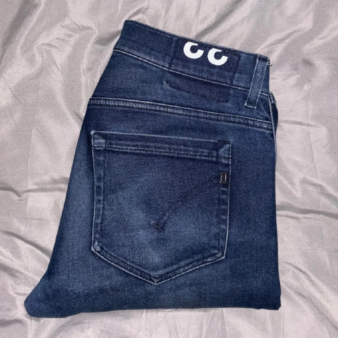 Mörkblå jeans från George - 1
