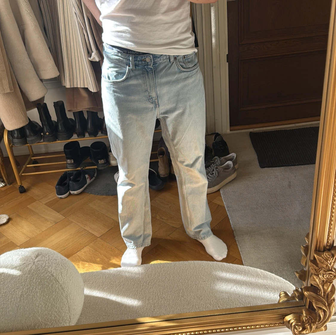 Ljusblå jeans från Weekday (32,30)