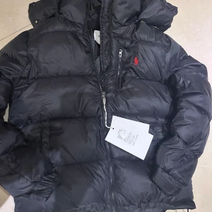 Polo Ralph lauren puffer - Storlek M 