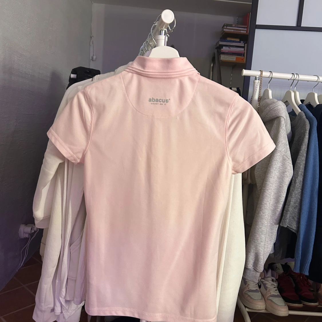Rosa pikétröja från Abacus - 1
