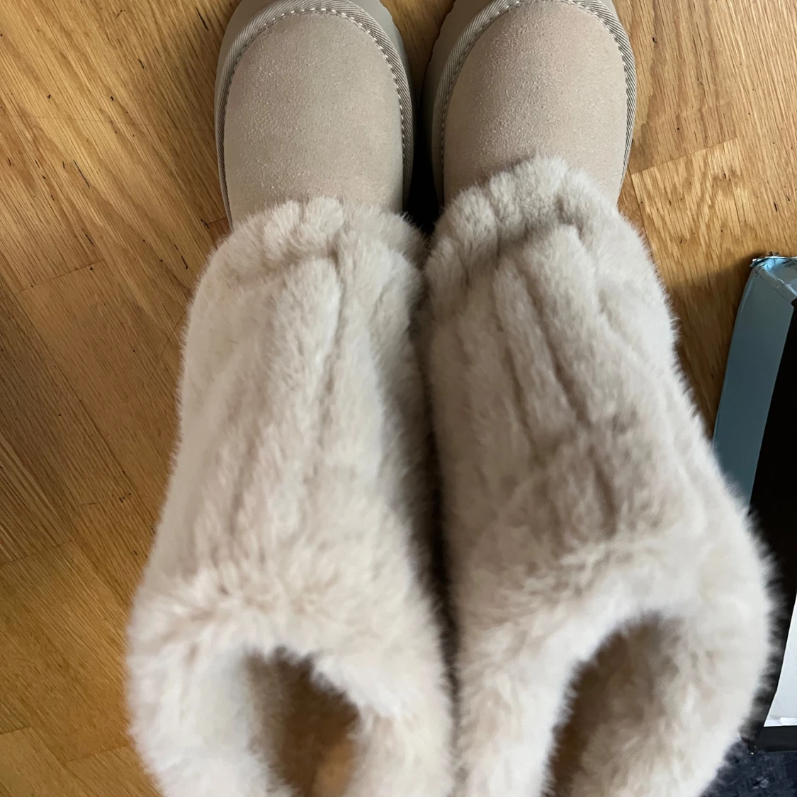 Beige pälsboots - 4