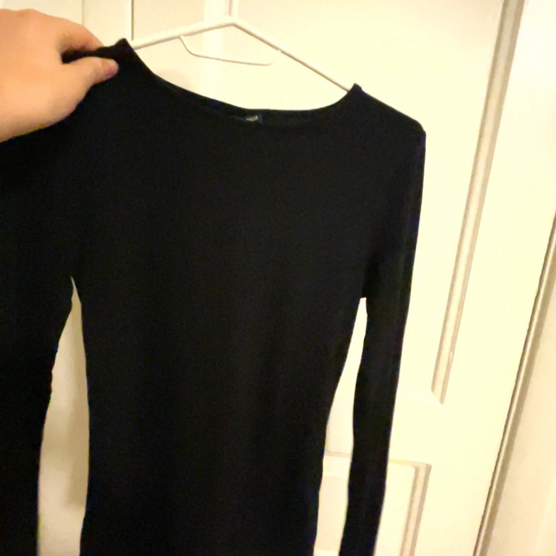 Svart långärmad topp från Gina Tricot - 2