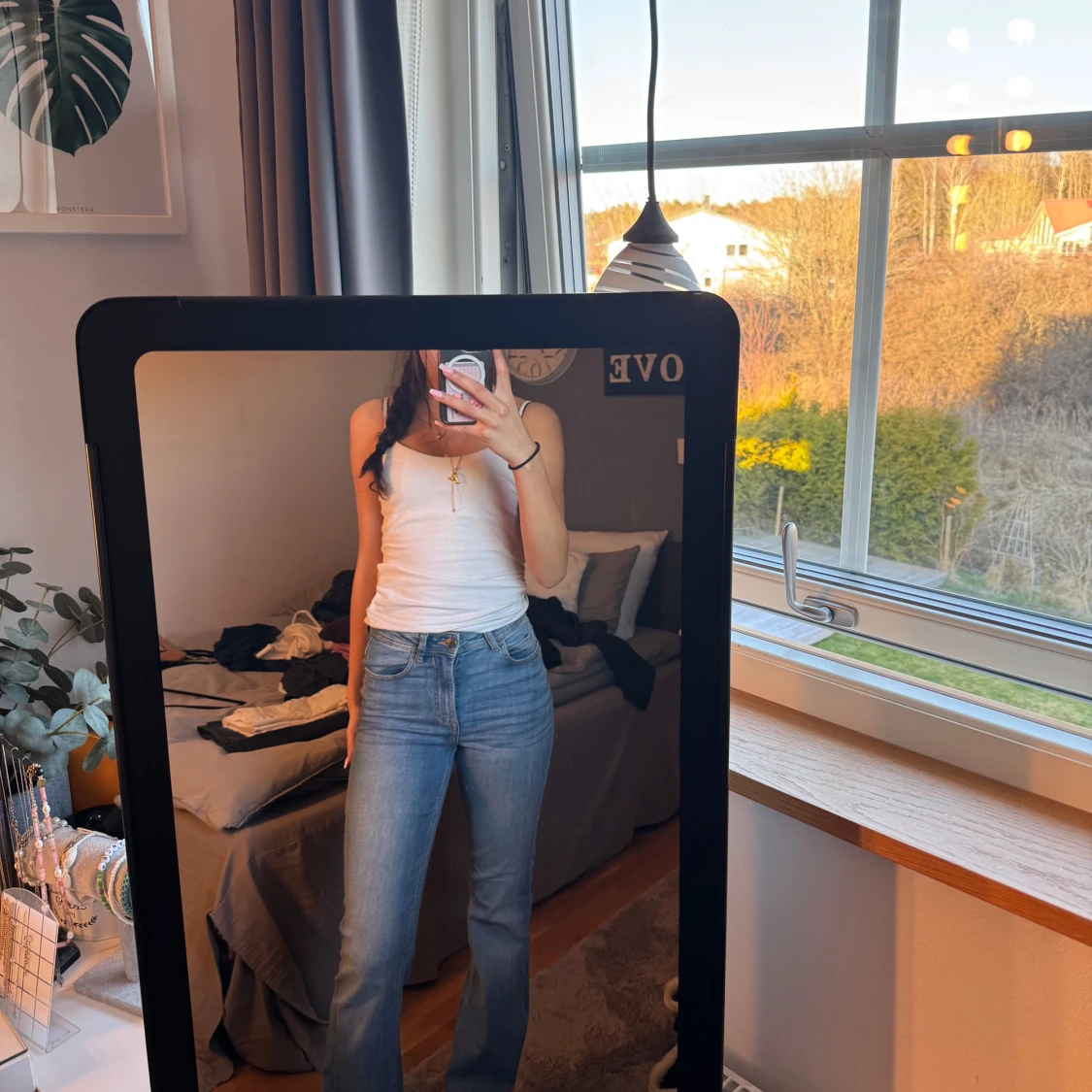 Blå jeans med hög midja