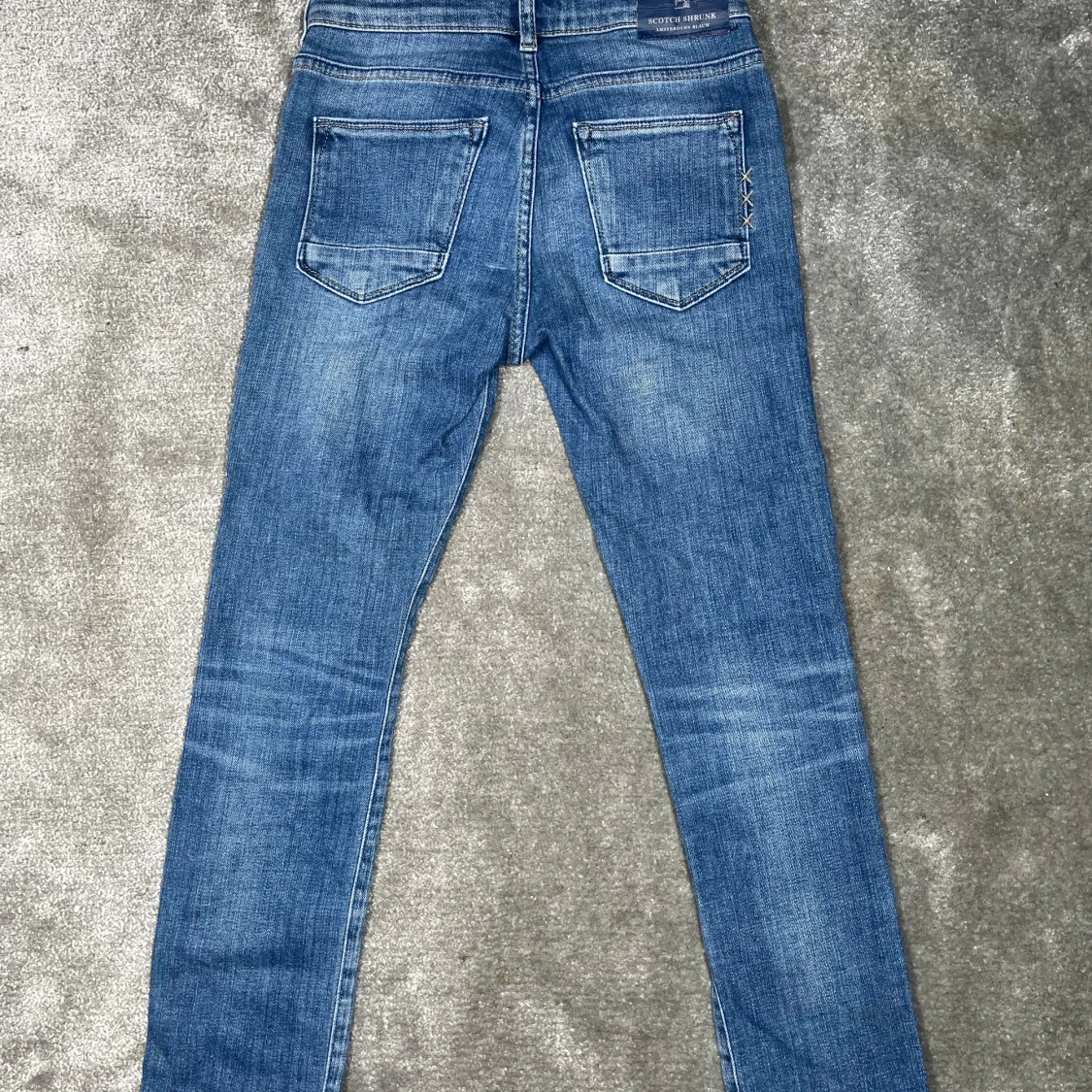 Blå jeans från Scotch Shrunk - 1