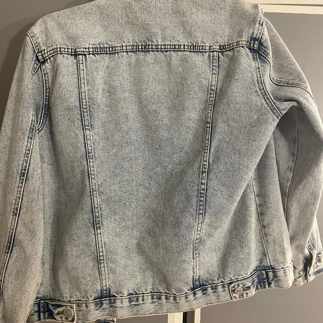 Ljusblå jeansjacka  - 1