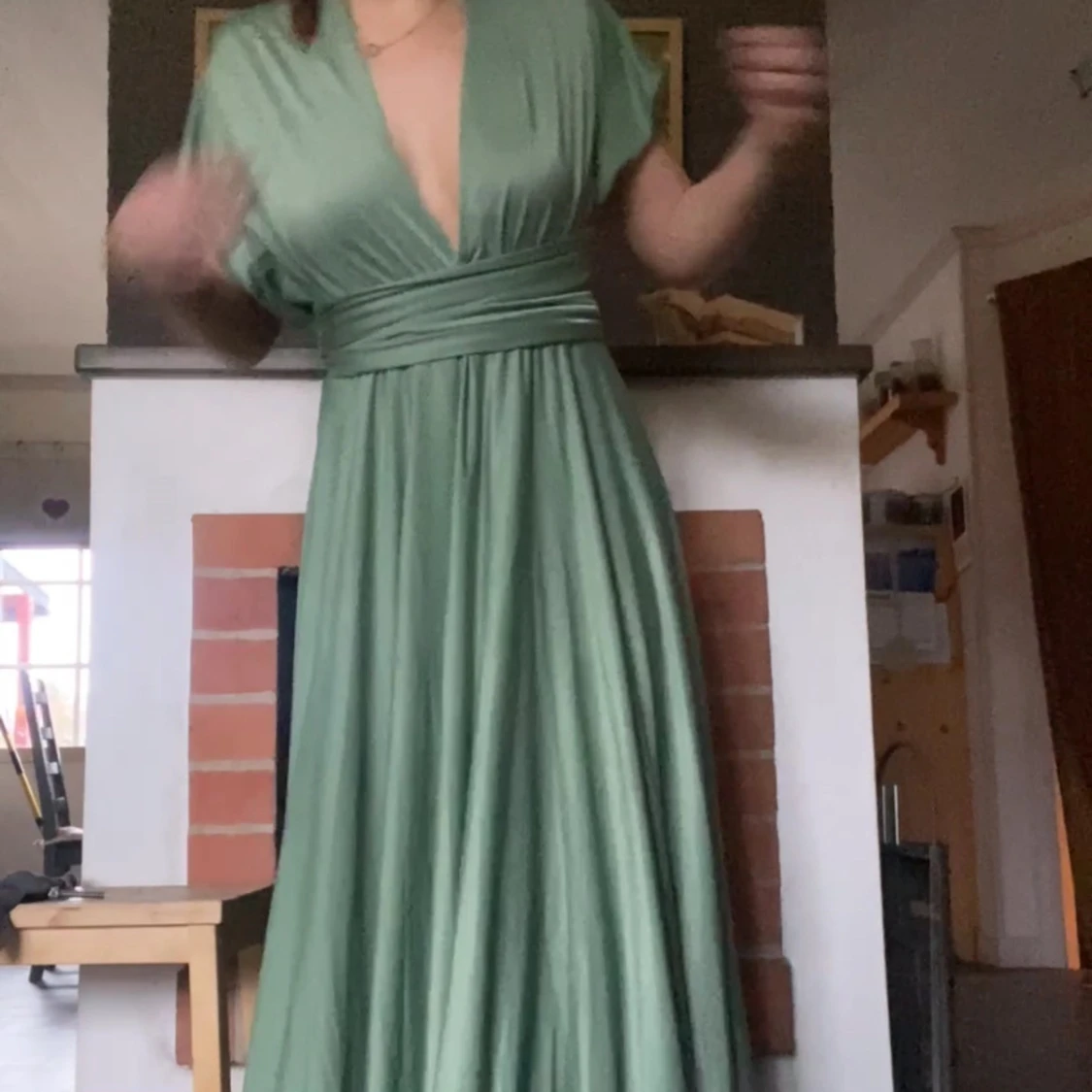 Ljusgrön multiway långklänning från Rose Avenue - 4