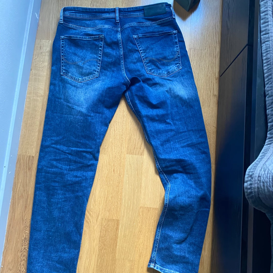 Blå jeans från Jack & Jones - 1